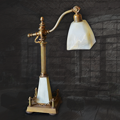 Настольная лампа для кабинета - изображение 1