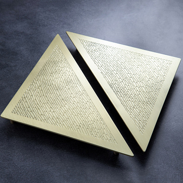 Ручка "Cleft" - изображение 1 Ручка "Cleft" - изображение 1